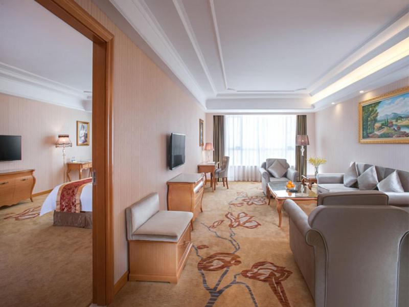 Vienna Hotel Dongguan Shi Exterior foto